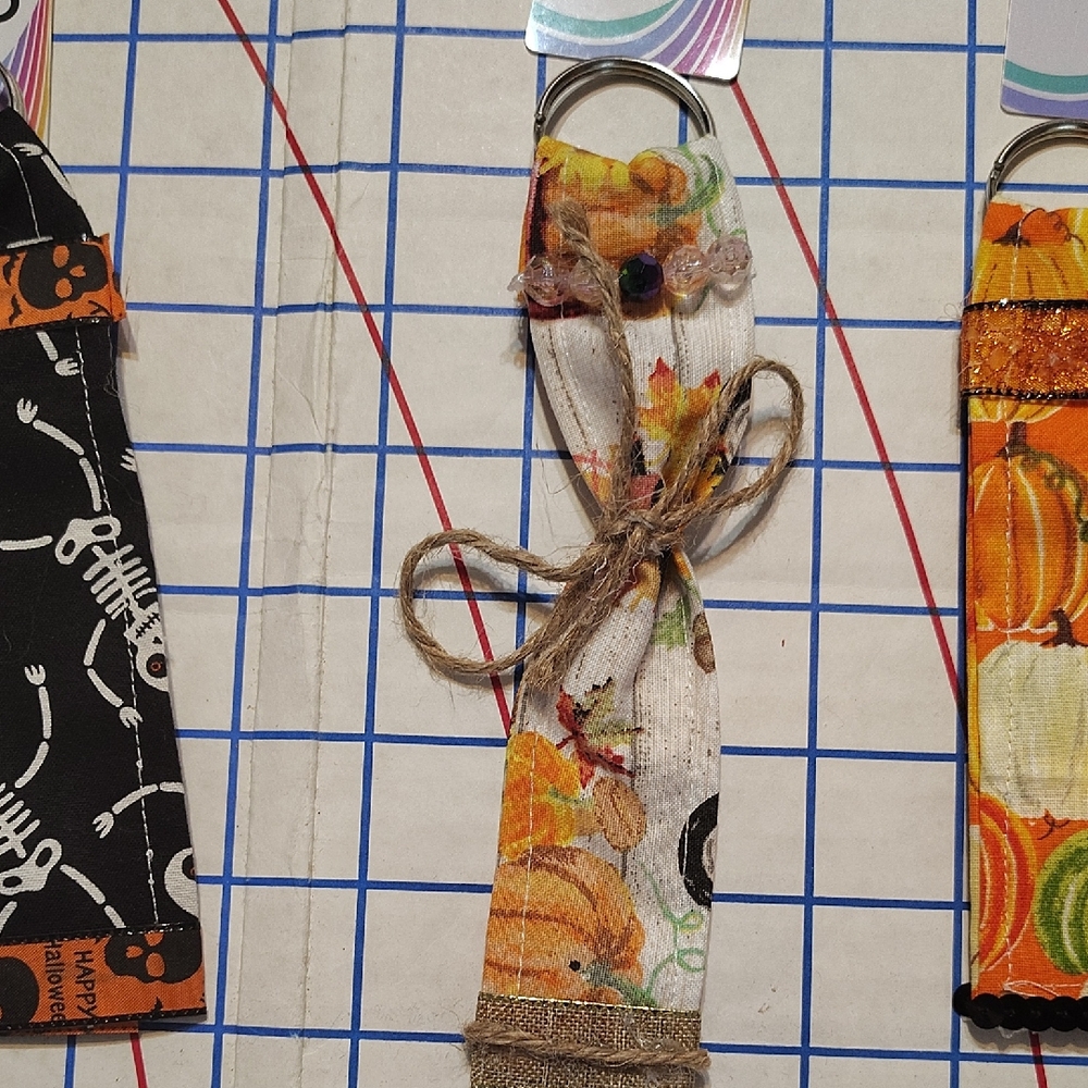 Autumn Harvest Keychain Holder